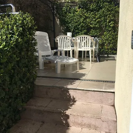 Appartement Maxime 2 *